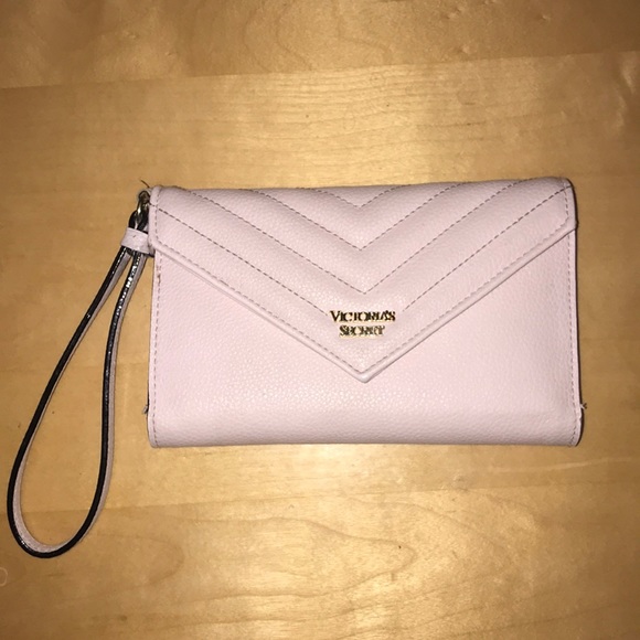 Victoria's Secret Handbags - Victoria Secret Wristlet